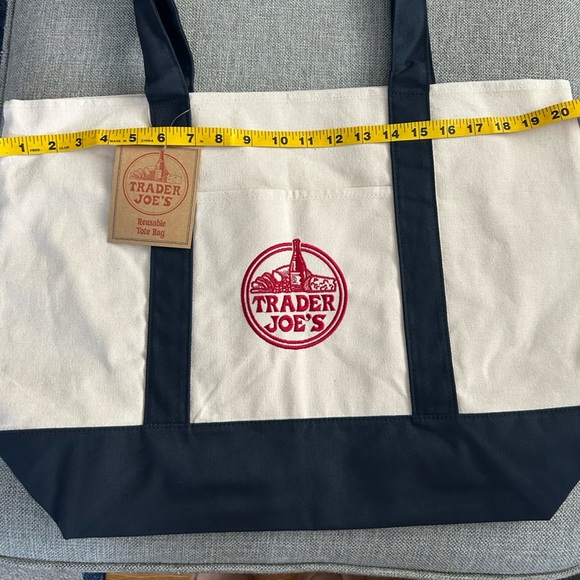 Lot of 2 Trader Joe’s Canvas Tote Bag Navy Red Grocery Shopping Eco Reusable NWT - Picture 7 of 10